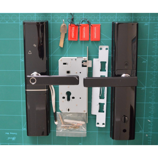 Khóa vân tay cao cấp 5 chức năng Ultralock D8